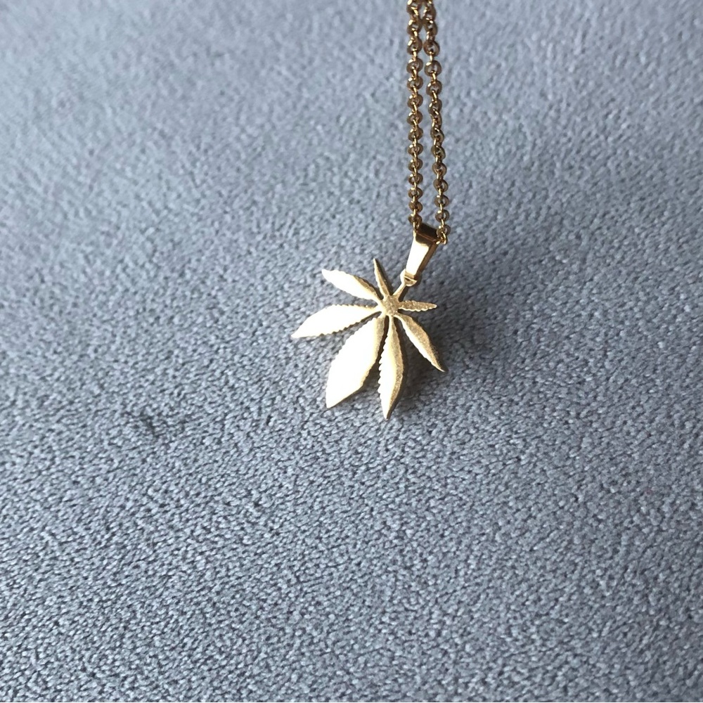 Cannabis Gold Tone Necklace ~ Brand New!